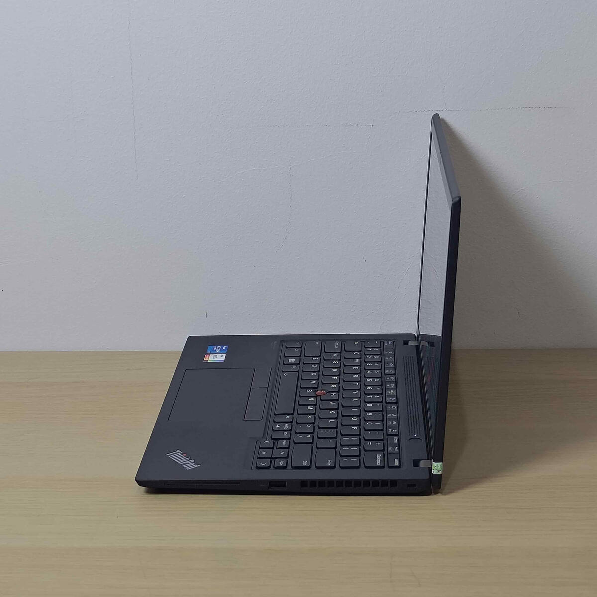 Lenovo Thinkpad X13G2 Samping Kiri Butik Laptop
